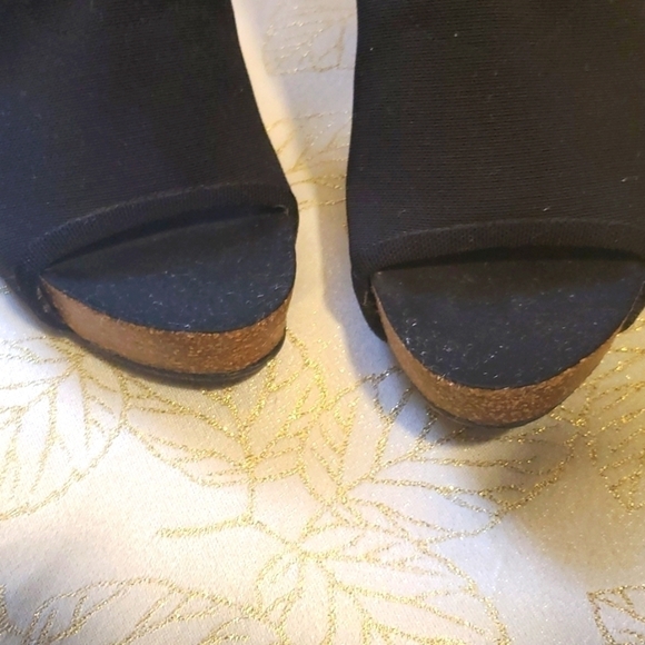 Donald Pliner Made in Spain Black heels sandals Size 6 - Picture 3 of 15